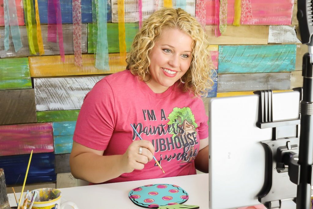 Tamara Bennett behind a computer