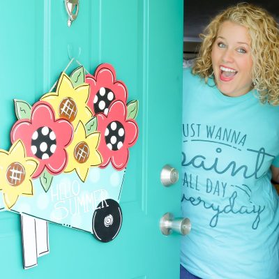 What is a Door Hanger? Learn to Paint a Door Hanger with Southern A-Doornments